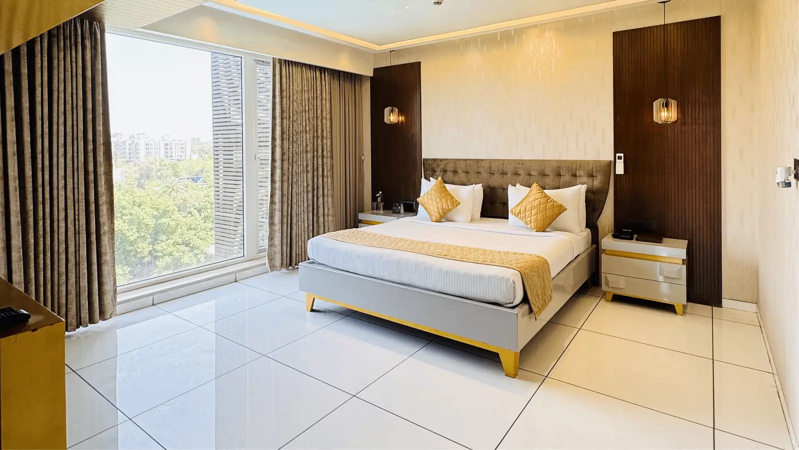 Suite Room